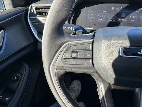 New 2025 Jeep Grand Cherokee L Altitude AWD/4WD image 27