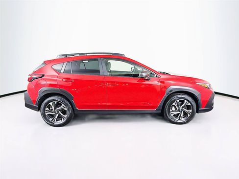 Used 2024 Subaru Crosstrek 2.0i Premium AWD/4WD image 12