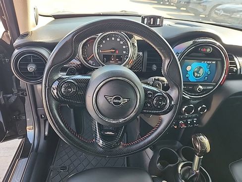Used 2019 MINI Cooper S FWD image 4