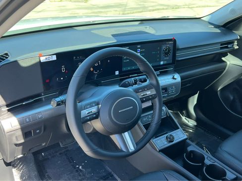 New 2026 Hyundai Kona SEL Premium image 28