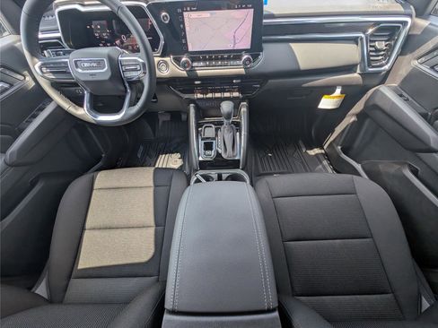 New 2026 GMC Canyon Elevation w/ Convenience Package image 30