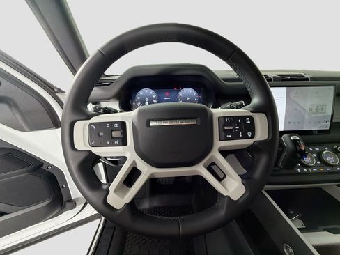 Certified 2025 Land Rover Defender 110 S image 13