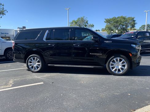 Certified 2024 Chevrolet Suburban High Country w/ Max Trailering Package image 17