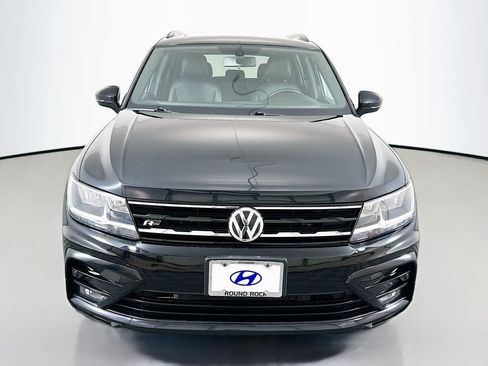 Used 2021 Volkswagen Tiguan SE R-Line AWD/4WD image 2