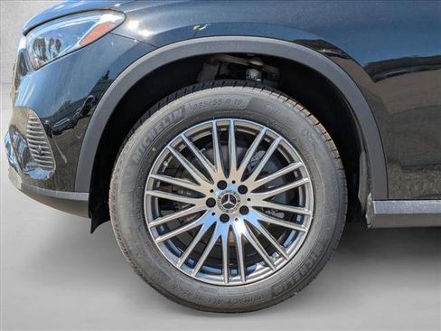 New 2026 Mercedes-Benz GLC 300 image 9