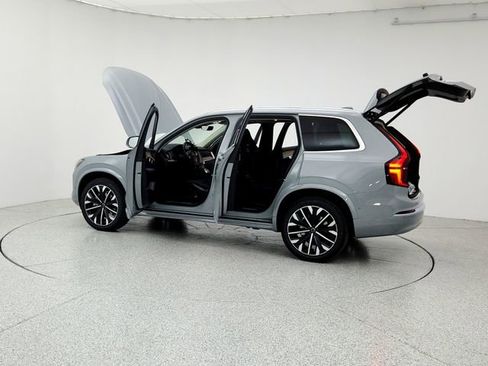 New 2026 Volvo XC90 B6 Plus w/ Protection Package Premier image 12