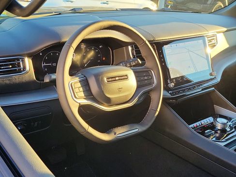 New 2026 Jeep Grand Wagoneer Limited AWD/4WD image 3