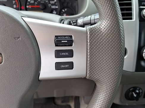Used 2016 Nissan Frontier SV AWD/4WD image 22