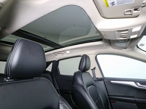 Used 2020 Ford Escape SEL AWD/4WD image 18