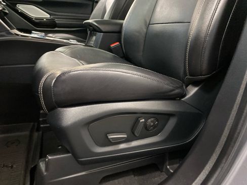 Certified 2022 Ford Explorer ST w/ Equipment Group 401A image 17