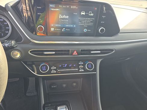 Used 2020 Hyundai Sonata SEL FWD image 14