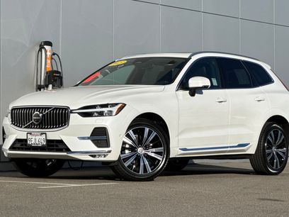 Used 2023 Volvo XC60 B5 Plus w/ Protection Package Premier