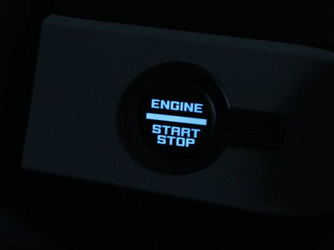 Used 2023 Ford Bronco Badlands image 15