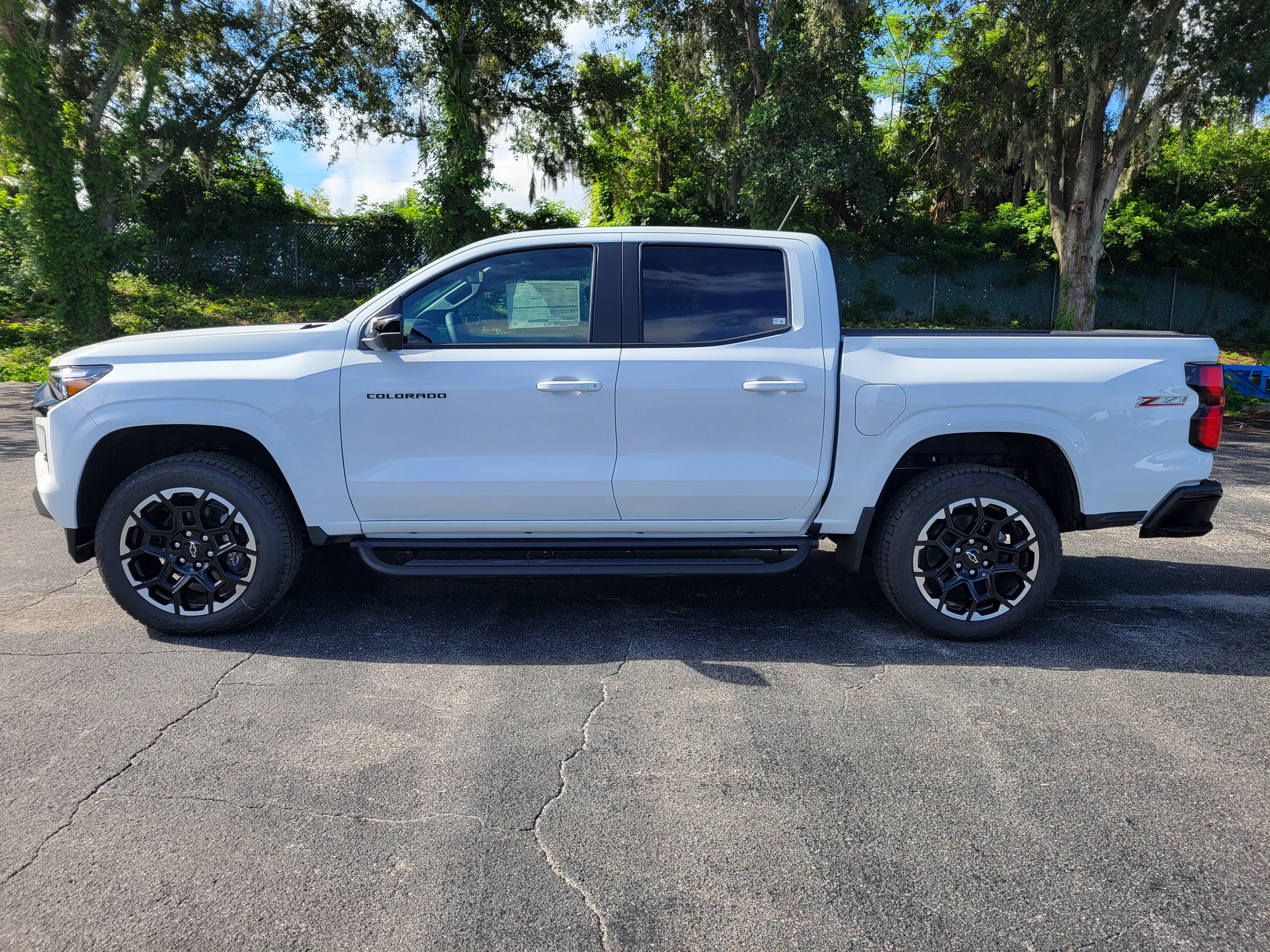 New 2026 Chevrolet Colorado Z71 w/ Technology Package AWD/4WD image 12