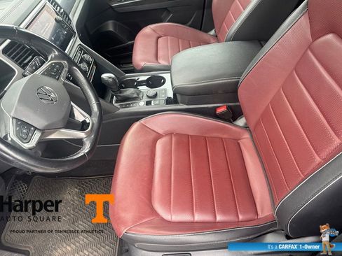 Used 2020 Volkswagen Atlas Cross Sport SEL Premium AWD/4WD image 13