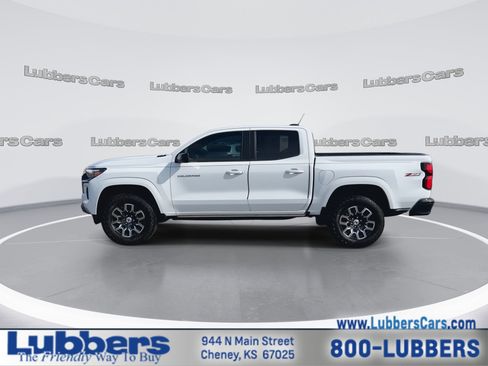 Used 2024 Chevrolet Colorado Z71 w/ Z71 Convenience Package 2 image 5