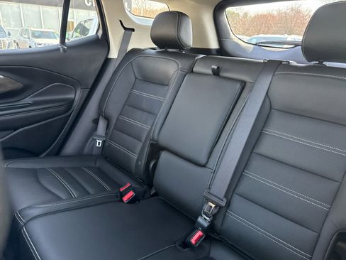 Used 2023 GMC Terrain Denali w/ Denali Premium Package AWD/4WD image 23