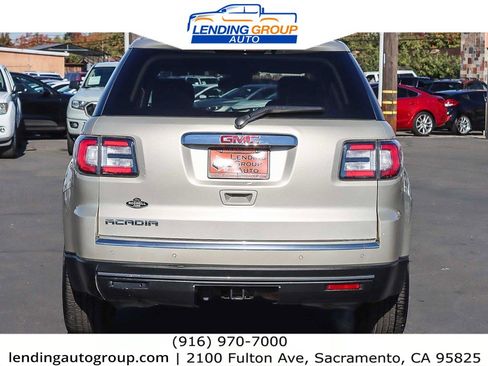 Used 2015 GMC Acadia SLT w/ Open Road Package image 3