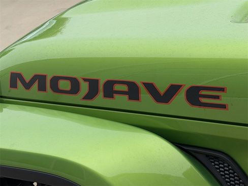 New 2025 Jeep Gladiator Mojave w/ Convenience Group image 9