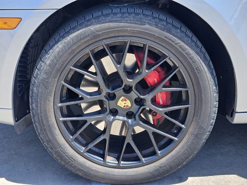 Used 2021 Porsche Macan GTS AWD/4WD image 14