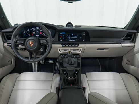 Used 2026 Porsche 911 GT3 image 23