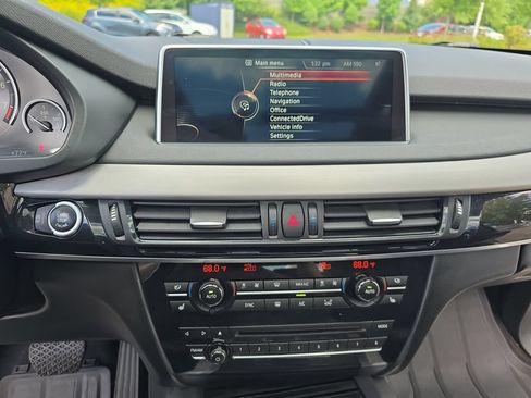 Used 2014 BMW X5 xDrive50i AWD/4WD image 22