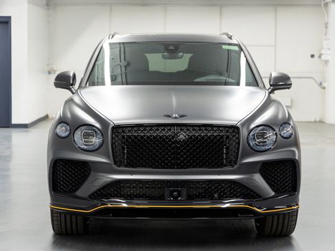 New 2026 Bentley Bentayga Speed AWD/4WD image 9