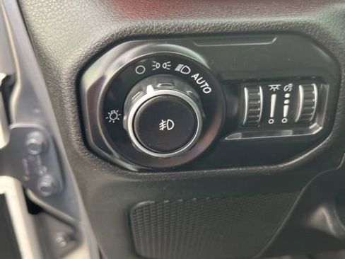 Used 2021 Jeep Wrangler Unlimited Rubicon image 17