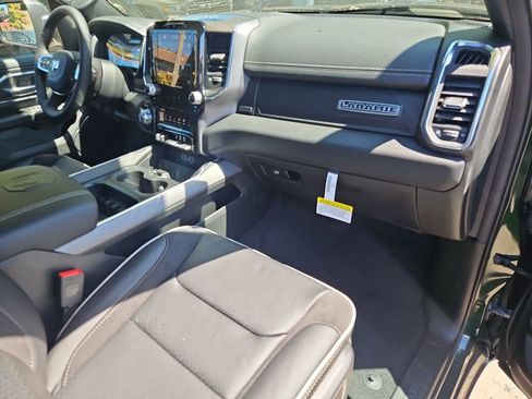 New 2026 RAM 1500 Laramie AWD/4WD image 17