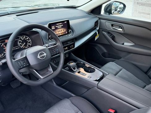 New 2026 Nissan Rogue SV FWD image 13