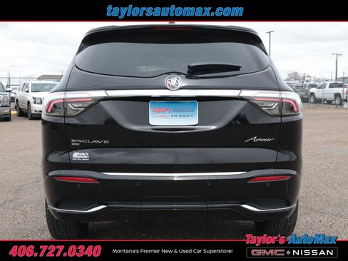 Used 2024 Buick Enclave Avenir w/ Avenir Technology Package AWD/4WD image 57