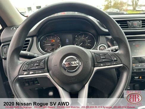 Used 2020 Nissan Rogue SV image 15