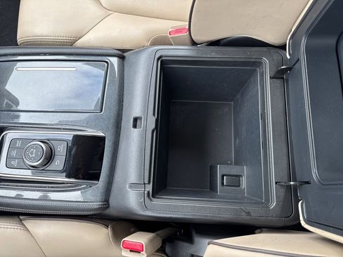 Used 2024 Nissan Armada SV w/ Cargo Package image 21