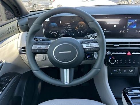 New 2026 Hyundai Tucson Limited AWD/4WD image 19