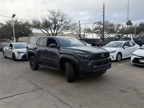 Used 2025 Toyota 4Runner TRD Sport image 3