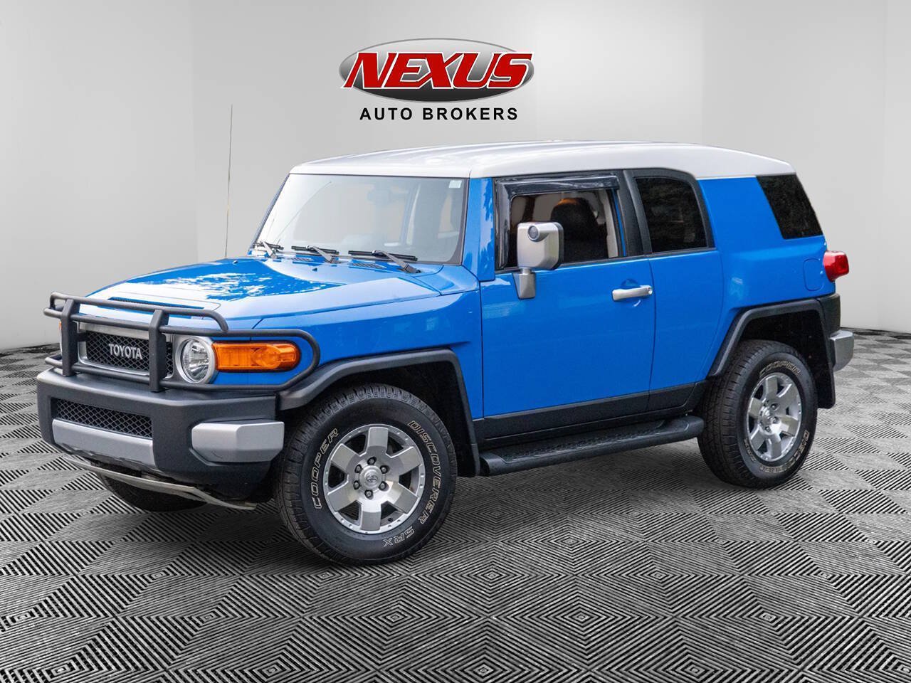 Used 2007 Toyota FJ Cruiser 4WD w/ Upgrade Pkg 1 image 14