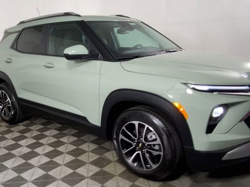 New 2026 Chevrolet TrailBlazer LT w/ Convenience Package image 3