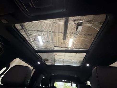 Certified 2023 GMC Yukon Denali AWD/4WD image 23