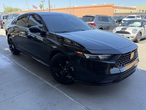 Used 2024 Honda Accord Sport image 6
