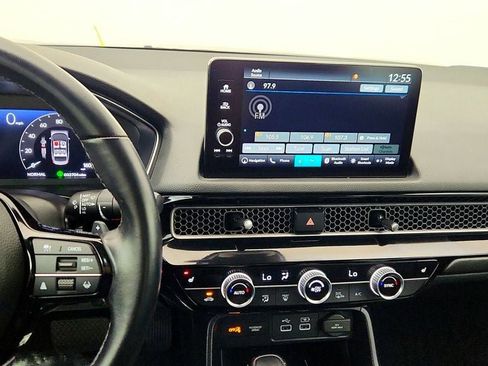 Used 2024 Honda Civic Touring image 17