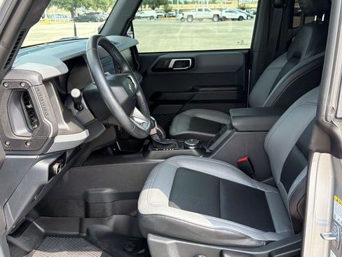 Used 2024 Ford Bronco Big Bend AWD/4WD image 5