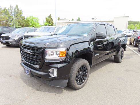 Used 2022 GMC Canyon Elevation w/ Elevation Premium Package image 3
