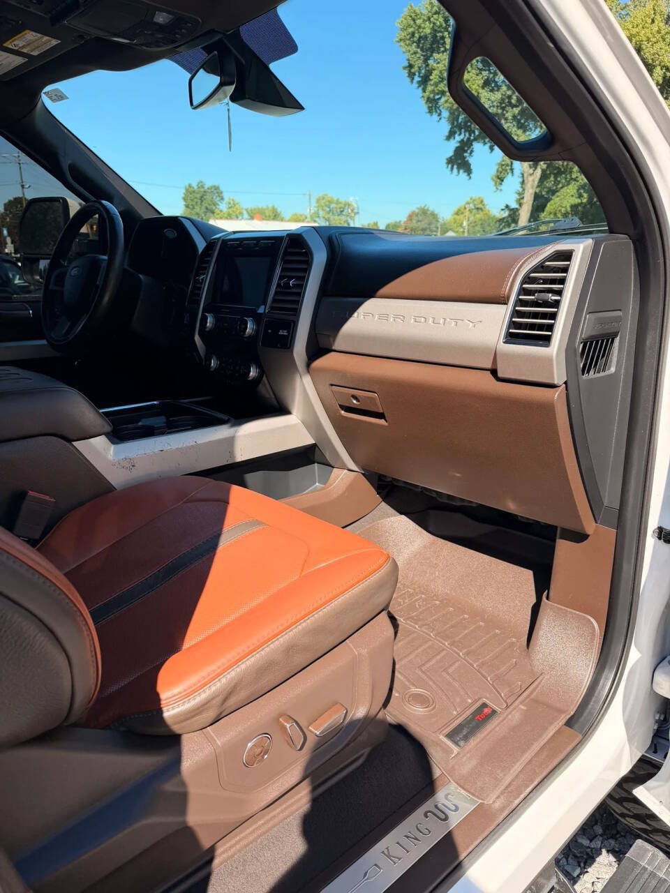 Used 2019 Ford F250 King Ranch w/ King Ranch Ultimate Package AWD/4WD image 25