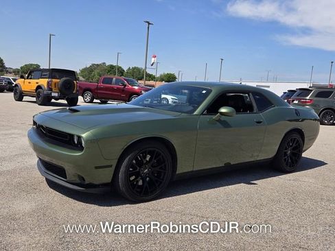 Used 2019 Dodge Challenger GT w/ Plus Package RWD image 3