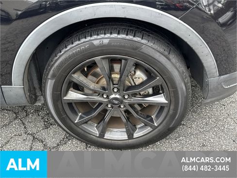 Used 2019 Ford Explorer XLT w/ Equipment Group 202A image 15