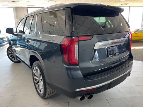 Used 2021 GMC Yukon Denali w/ Denali Premium Package image 5