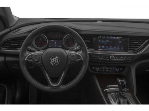 Used 2020 Buick Regal Essence image 10