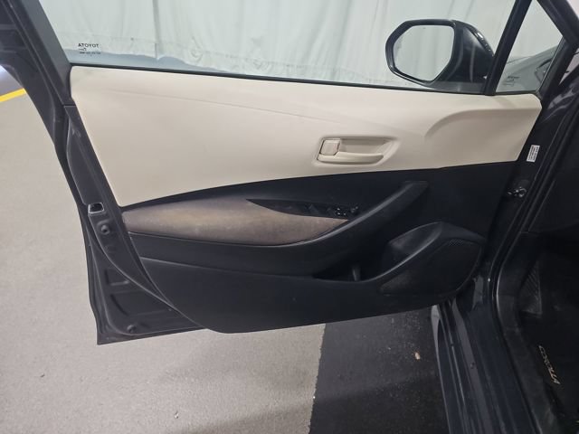 Used 2026 Toyota Corolla LE FWD image 7