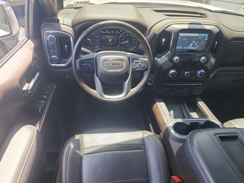 Certified 2019 GMC Sierra 1500 Denali w/ Denali Ultimate Package AWD/4WD image 10