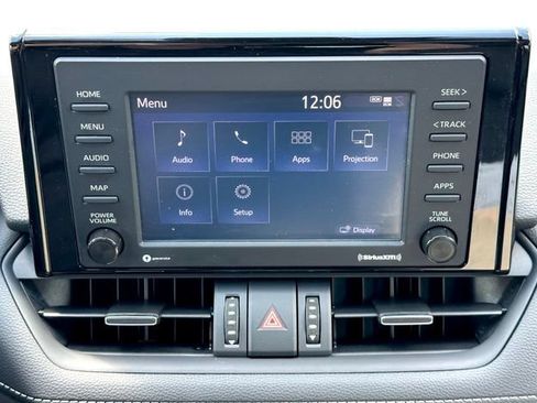 Used 2022 Toyota RAV4 XLE Premium AWD/4WD image 27